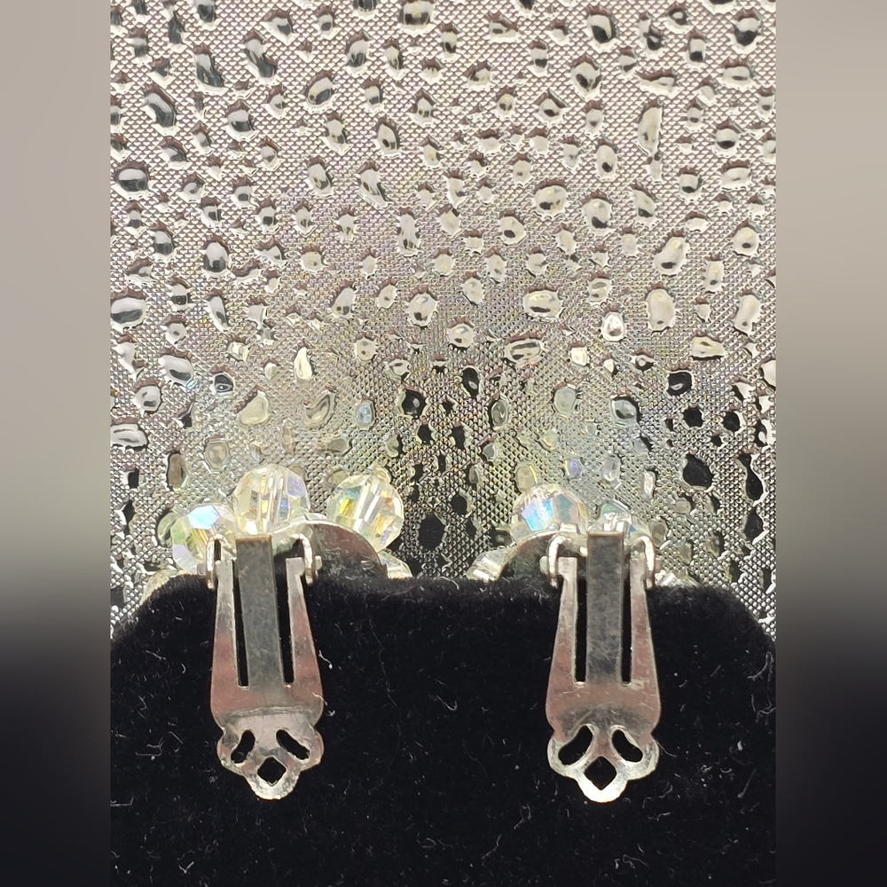 Vintage Faceted AB Coated Beads Cluster Ear Climber Clip On Earrings - Picture 3 of 7